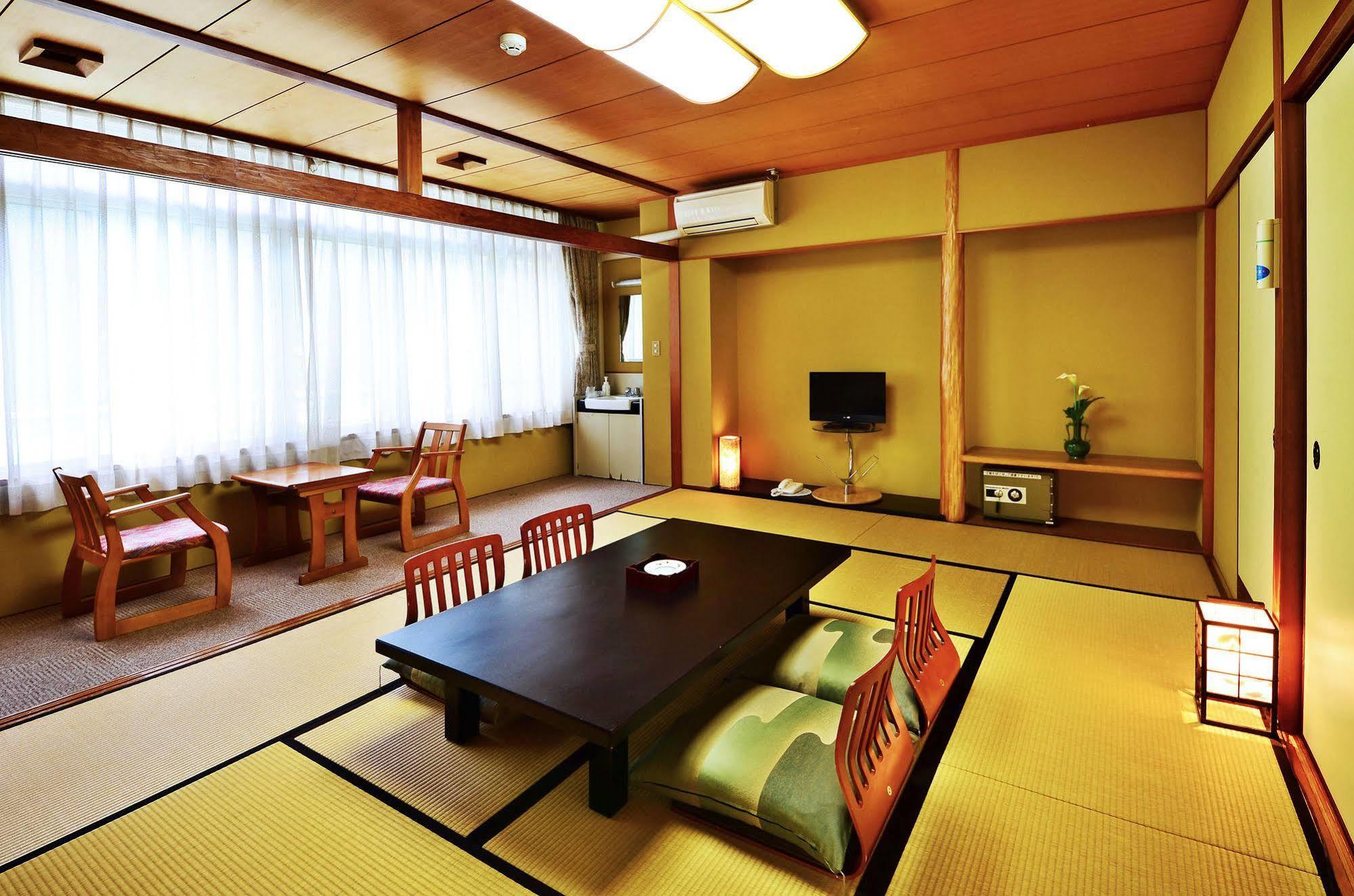 Sunriver Oboke Miyoshi (Tokushima) Exterior foto